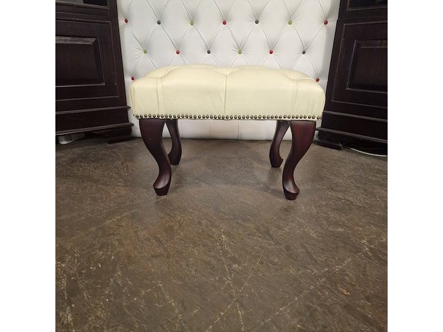 Hocker chesterfield, king, creme - afbeelding 1 van  3