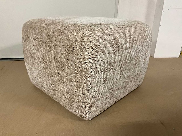 Hocker - afbeelding 1 van  6
