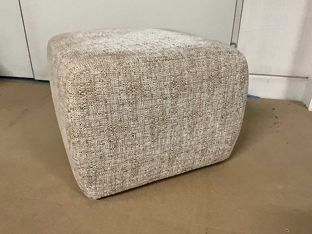 Hocker - afbeelding 3 van  6