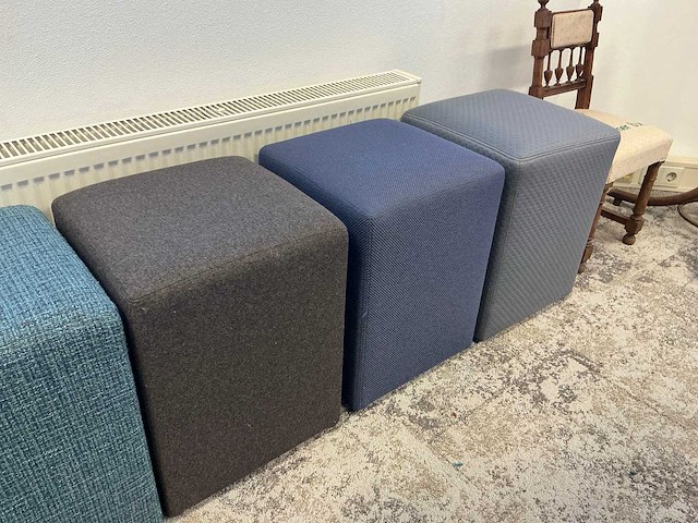 Hockers/meubels - afbeelding 4 van  7