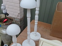 Hoedenstaanders, kastje, krukje enz… - afbeelding 2 van  3