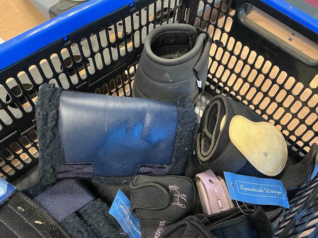 Hoef en beenbeschermers - afbeelding 2 van  3