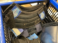 Hoef en beenbeschermers - afbeelding 3 van  3