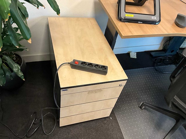 Hoek bureau (2x) - afbeelding 9 van  11