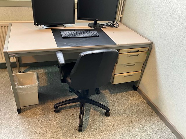 Hoek bureau (2x) - afbeelding 3 van  10