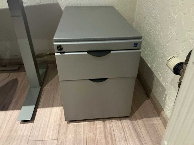 Hoek bureau (2x) - afbeelding 10 van  14