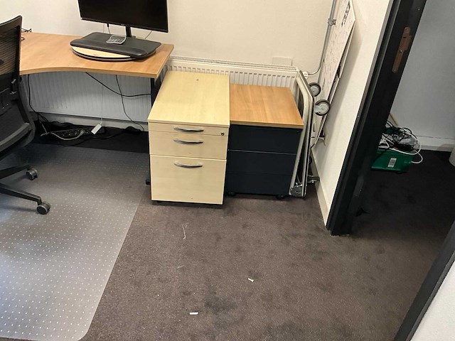 Hoek bureau (2x) - afbeelding 8 van  11