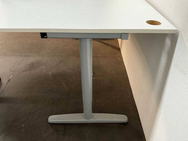 Hoek bureau - afbeelding 4 van  6