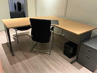 Hoek bureau - afbeelding 4 van  5