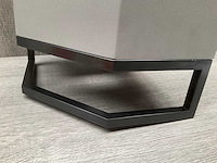 Hoek fontein grijs met zwarte handdoekhouder 27x27x20 cm - afbeelding 7 van  10