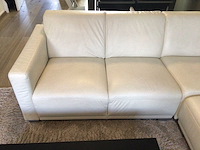 Hoek met lounge - zit bank - bankstel - afbeelding 15 van  16