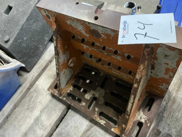 Hoek opspanplaat t-sleuf - afbeelding 3 van  3