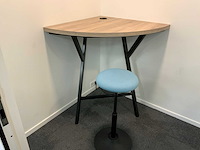 Hoek werkplek met ergonomische mymobilis werkkruk - afbeelding 1 van  5
