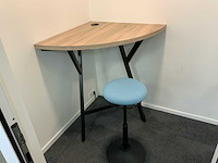 Hoek werkplek met ergonomische mymobilis werkkruk - afbeelding 5 van  5