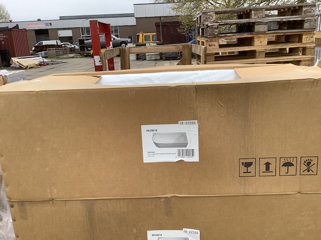 Hoekbad rehts lila, sk 29018, glans wit - afbeelding 2 van  8