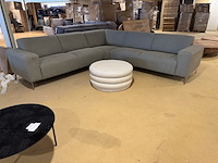 Hoekbank + hocker, groen stof, rvs poten - afbeelding 1 van  7