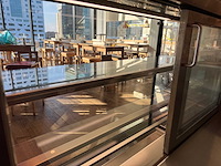 Hoekbar met koelingen en koelvitrine - afbeelding 3 van  23