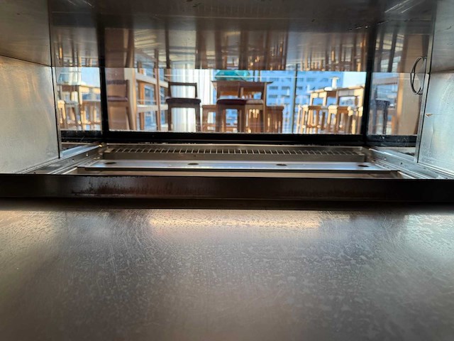 Hoekbar met koelingen en koelvitrine - afbeelding 2 van  23