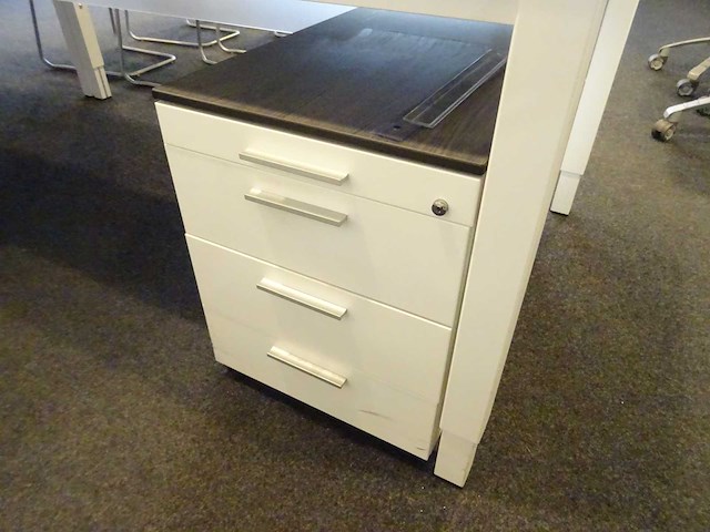 Hoekbureau (2x) - afbeelding 3 van  5