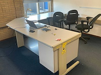 Hoekbureau (3x) - afbeelding 1 van  4