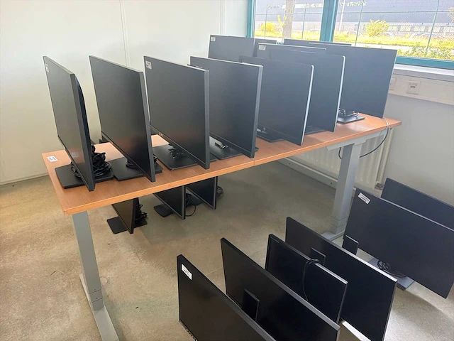 Hoekbureau (electrisch in hoogte verstelbaar) - afbeelding 7 van  7