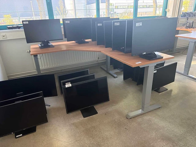 Hoekbureau (electrisch in hoogte verstelbaar) - afbeelding 1 van  6