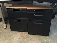 Hoekbureau met 2 ladeblokken - afbeelding 2 van  3