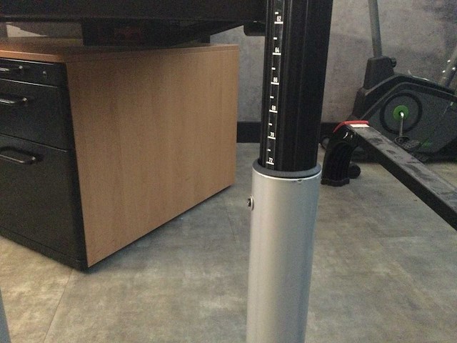 Hoekbureau met 2 ladeblokken - afbeelding 3 van  3