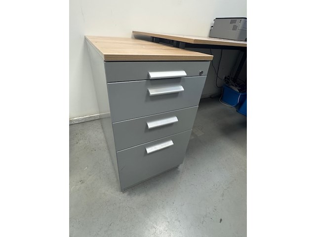 Hoekbureau met 2x bureaustoel, grijs/eiken - afbeelding 2 van  5