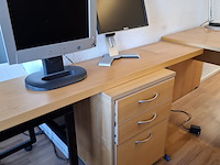 Hoekbureau met bureaustoel - afbeelding 9 van  9