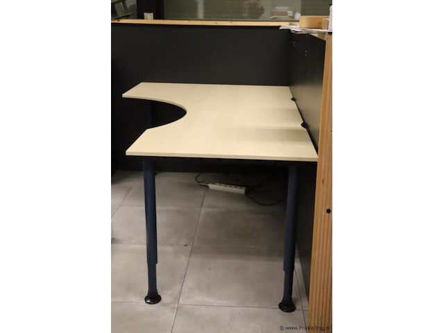 Hoekbureau met uitsparing - 200x80-120x178cm - afbeelding 1 van  6