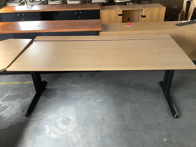 Hoekbureau - afbeelding 5 van  7