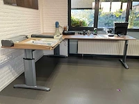 Hoekbureau - afbeelding 2 van  6