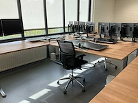 Hoekbureaus met bureaustoelen (2x) - afbeelding 9 van  18