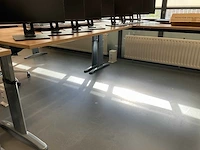 Hoekbureaus met bureaustoelen (2x) - afbeelding 16 van  18