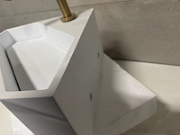 Hoekfontein solid surface 35x49x16 cm + kraan wb, wit - afbeelding 6 van  9