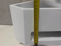 Hoekfontein solid surface 35x49x16 cm + kraan wb, wit - afbeelding 9 van  9