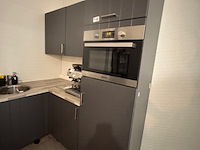 Hoekkeuken, met inbouwapparatuur - afbeelding 4 van  11