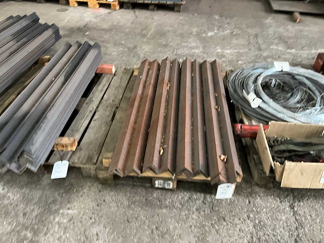 Hoeklijnen - afbeelding 2 van  4