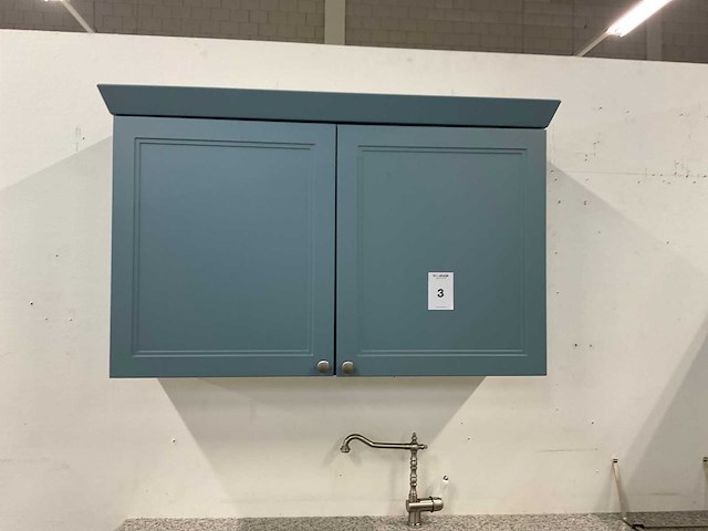 Hoekopgestelde showroomkeuken met granieten blad - afbeelding 17 van  21