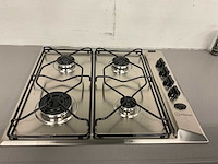 Hoekopgestelde showroomkeuken - afbeelding 10 van  24