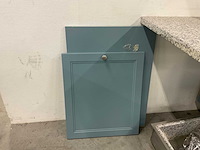 Hoekopgestelde showroomkeuken - afbeelding 19 van  21