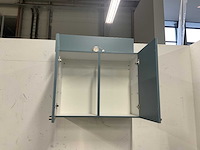 Hoekopgestelde showroomkeuken - afbeelding 7 van  24