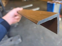 Hoekprofiel voor gevelbekleding eiken (5x) - afbeelding 3 van  3