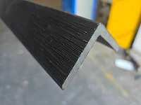 Hoekprofiel voor gevelbekleding zwart (5x) - afbeelding 4 van  4