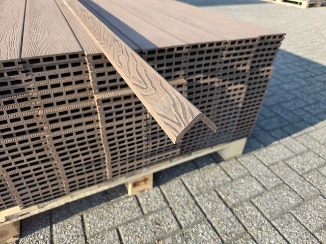 Hoekprofiel voor vlonderplank (10x) - afbeelding 2 van  4