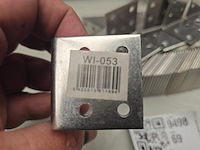 Hoeksteunen wi-053. ca 100 stuks rvs, partij - afbeelding 2 van  3