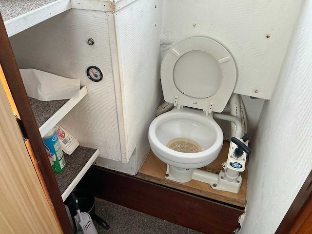 Hoekstra - elektrisch aangedreven kajuitboot - afbeelding 24 van  36