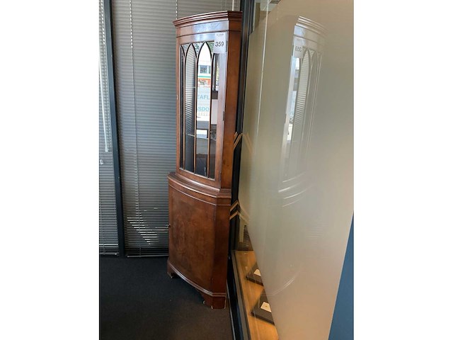 Hoekvitrine kast - afbeelding 2 van  7