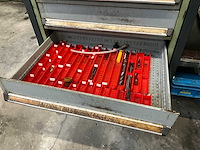 Hoekwerktafel en gereedschapsladenkast - afbeelding 16 van  17